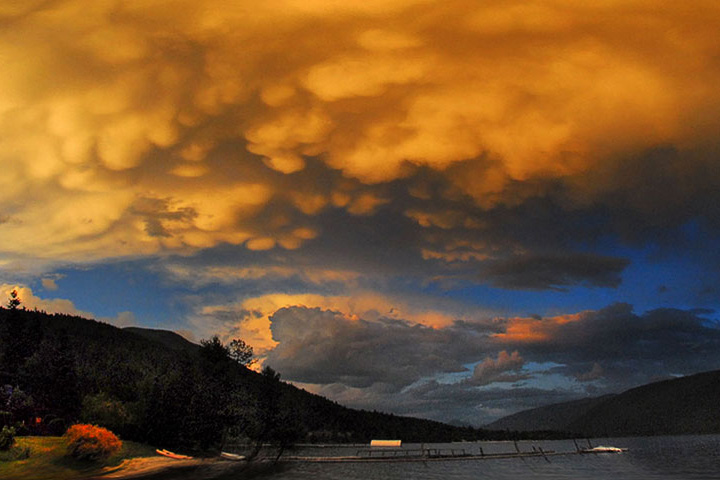 cumulus over lake